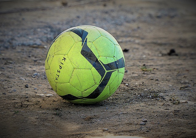 两支小成本 两支小成本