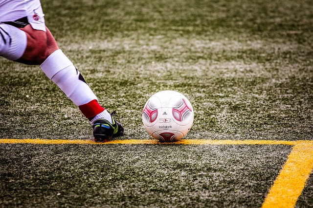 使他成为球 使他成为球