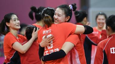 詹姆斯复出后状态不佳，湖人1胜3负遭遇挫败.